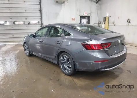 2019 Honda Insight Touring z USA, uszkodzony, nr VIN 19XZE4F96KE006109